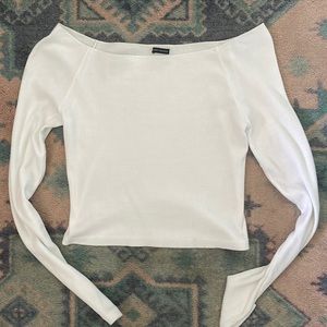 Off the shoulder long sleeve top